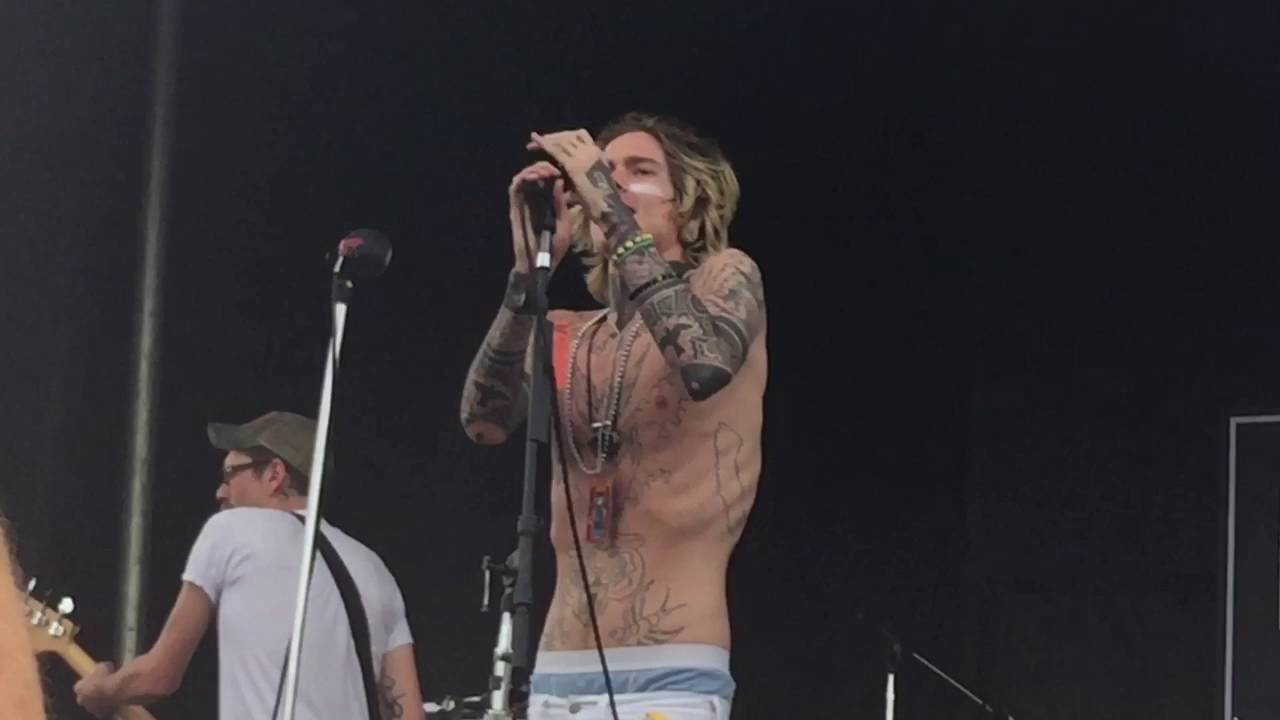 Never Shout Never - 