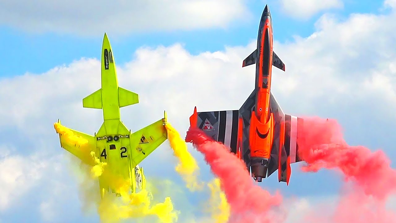 STUNNING RC JETS! SAB AVIO ANTARCTICA M169 HAVOK / K175 DRAKE RC TURBINE VECTORED THRUST JETS SHOW