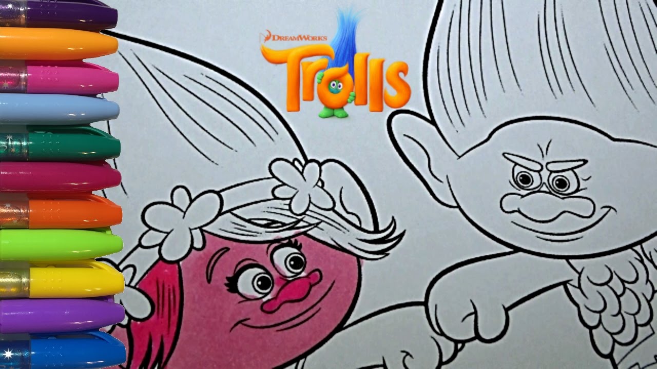 TROLLS| Princess Poppy and Branch Friends Fist Bump