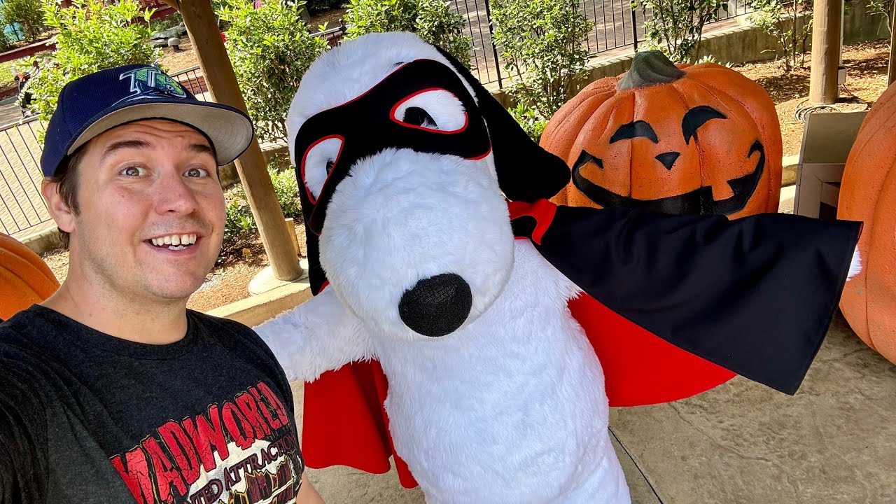 Carowinds Halloween-Fall 2025 Decor & Festivities FULL TOUR - Octoberfest - Camp Snoopy - SCAROWINDS