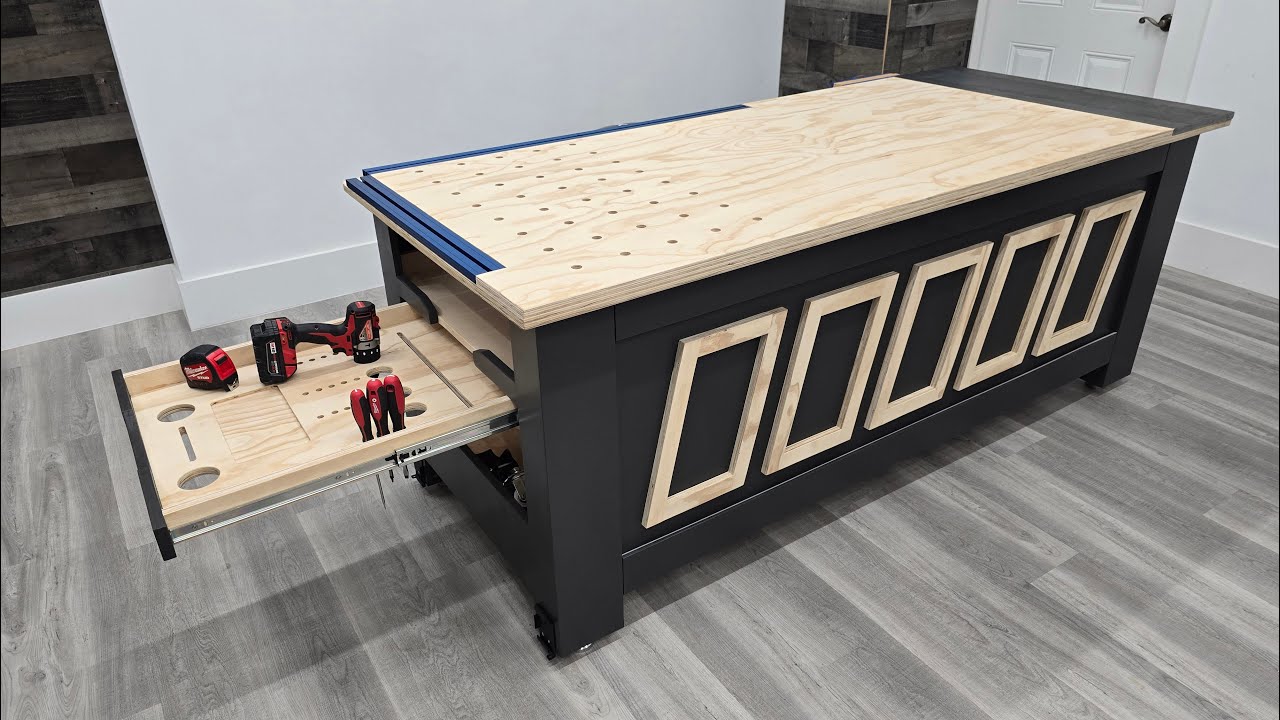 DIY Woodworking workbench // DIY Creators