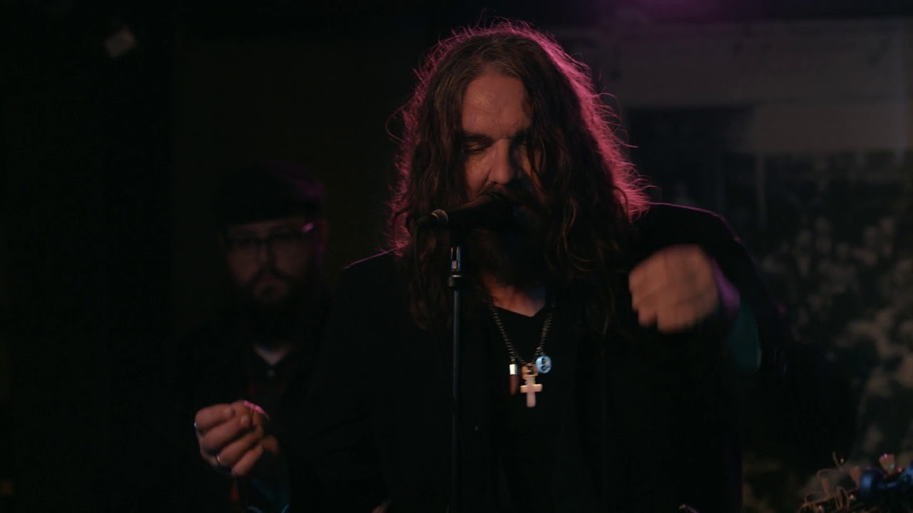 LeE HARVeY OsMOND  