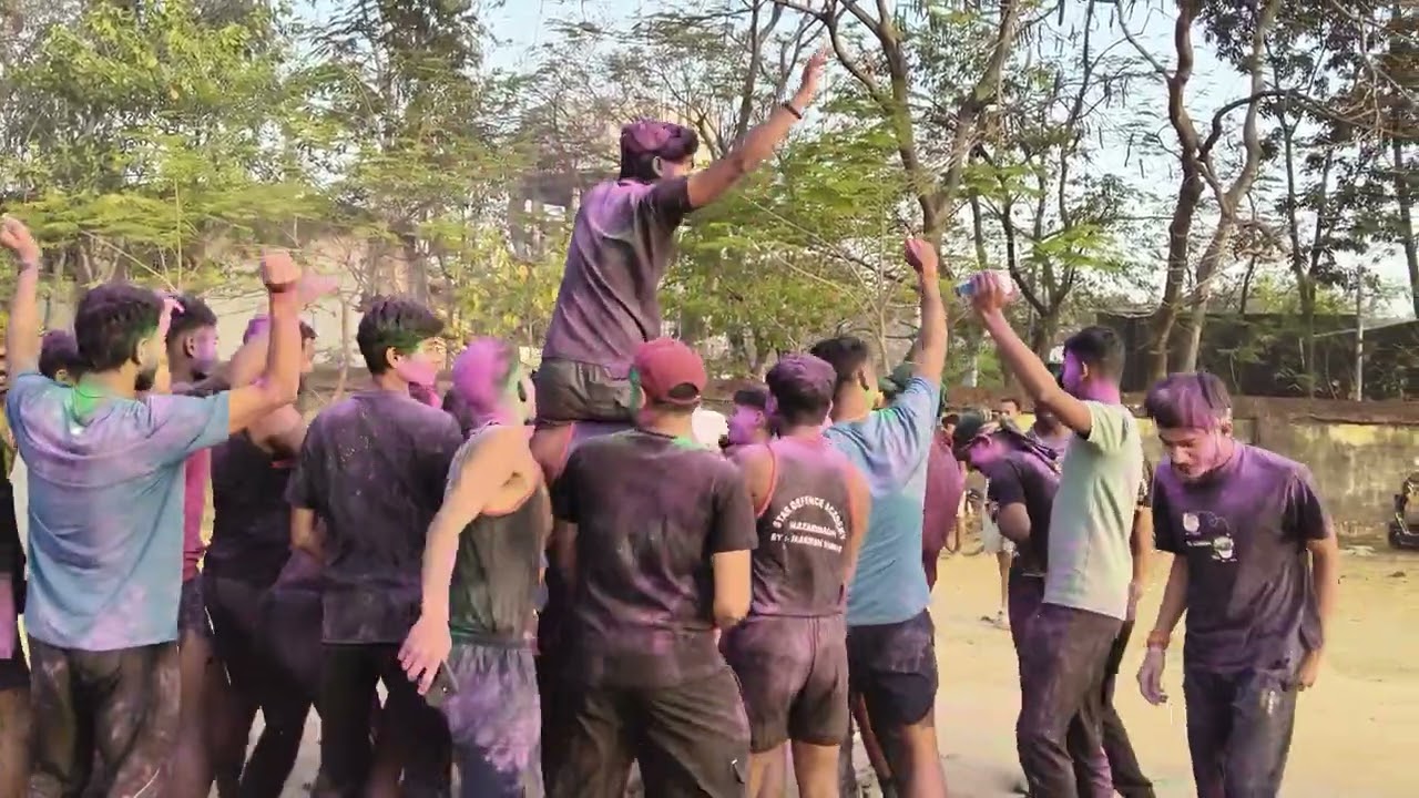 I thought defence Academy Holi Milan samaroh sat Columbus ground Hazaribagh Jharkhand