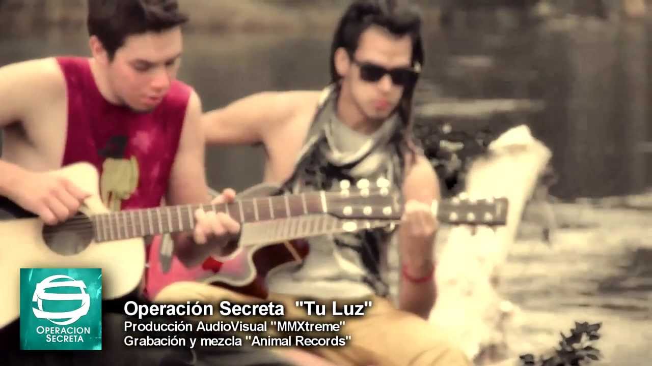 Operaci&oacute;n Secreta - Tu luz (Videoclip Oficial) - Sesi&oacute;n Ac&uacute;stica