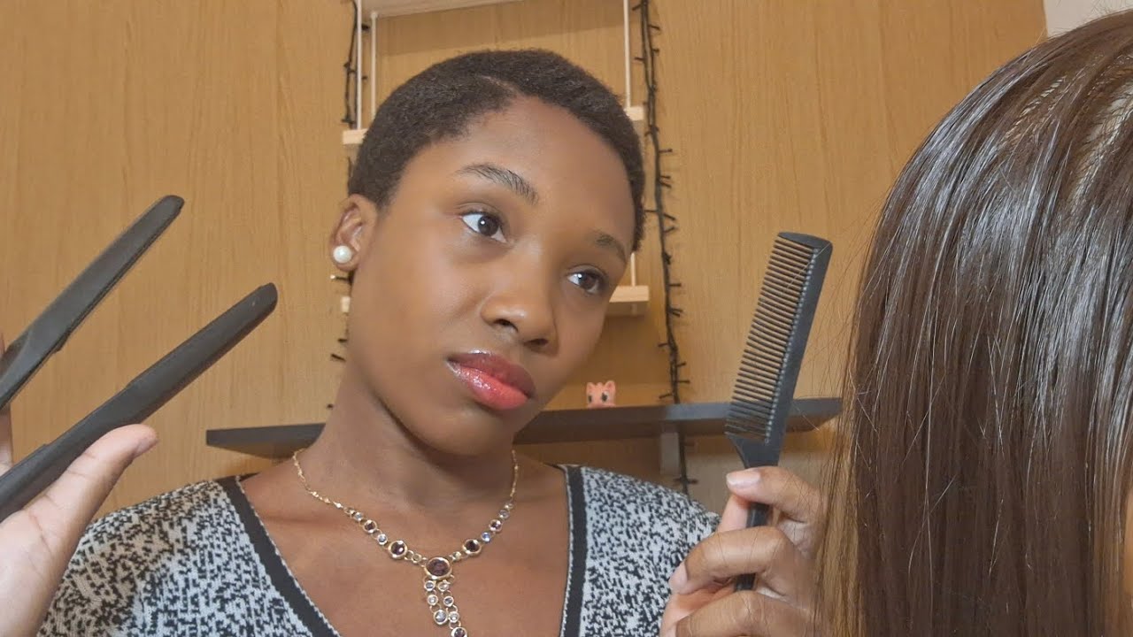 ASMR POV/CABELEIREIRA INVEJOSA FAZ SEU CABELO NA SUA CASA PARTE 2 (caseiro com sussurros)