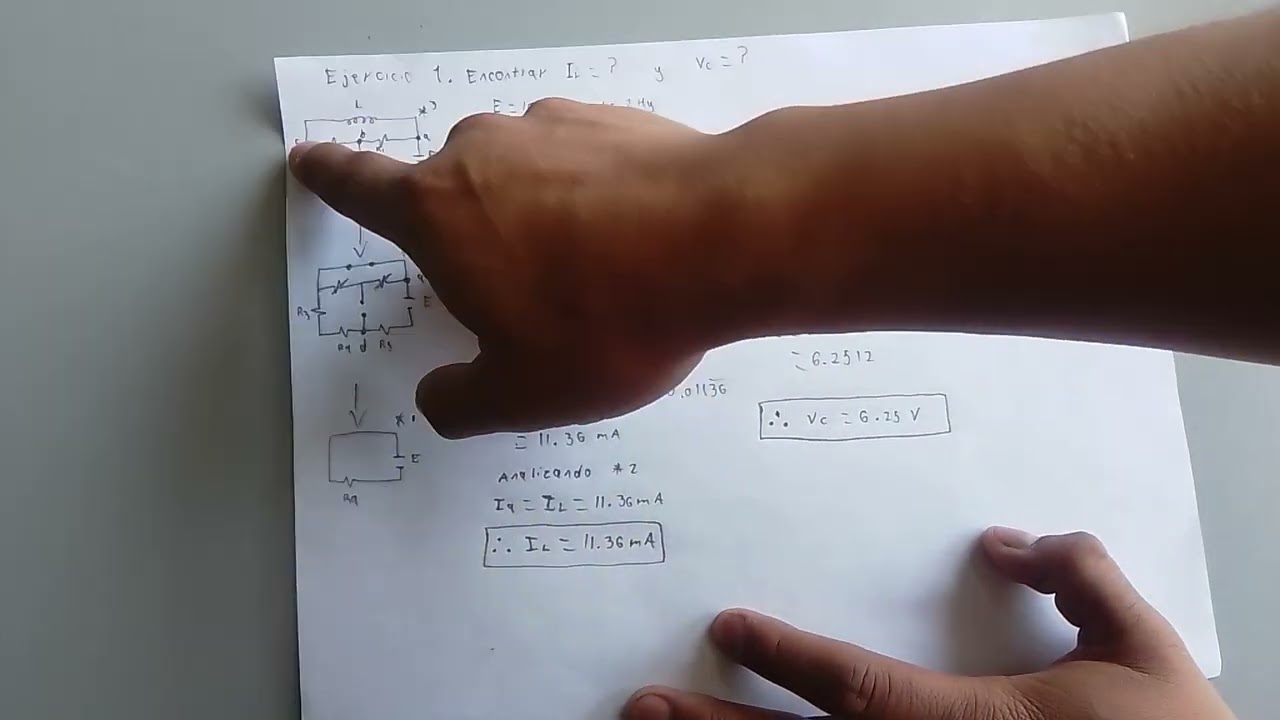 Ejercicio 1 examen extraordinario 