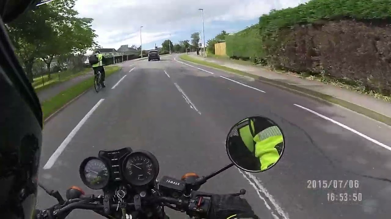Riding the Yamaha RD350lc home from work