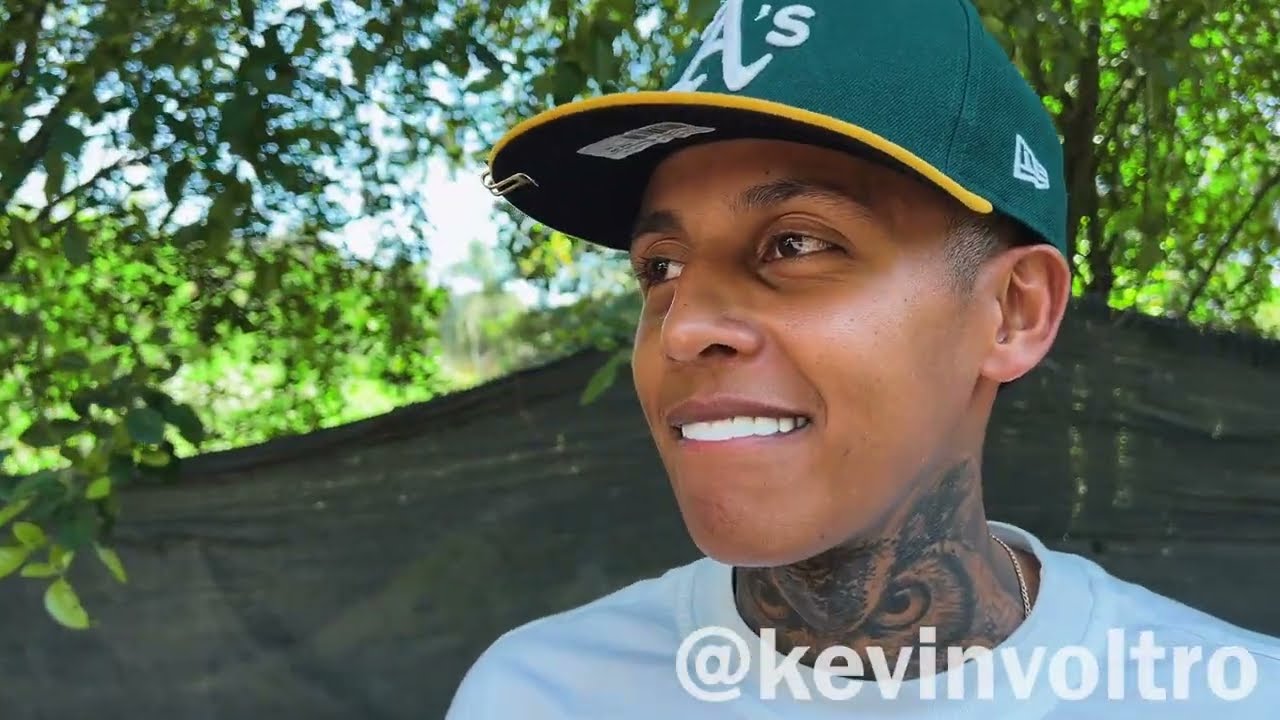 LOS EXS DE PUTY FLY - Kevin Voltro