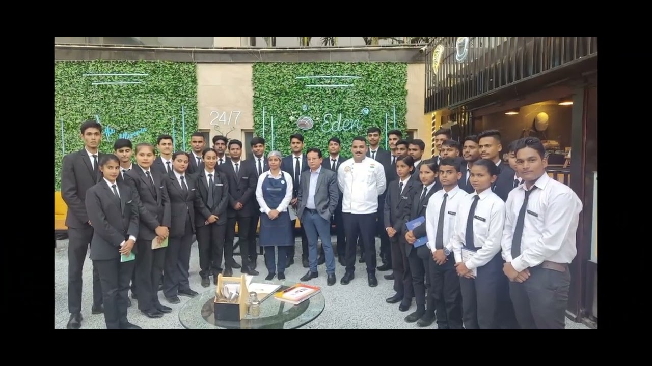 ddu university bhmct first industrial visit in clarks hotel gkp😍