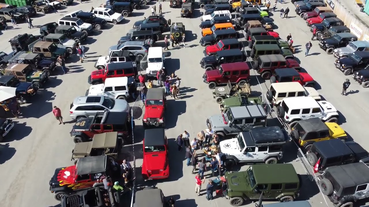 jeep heep heep 2023, le parking et place de fête