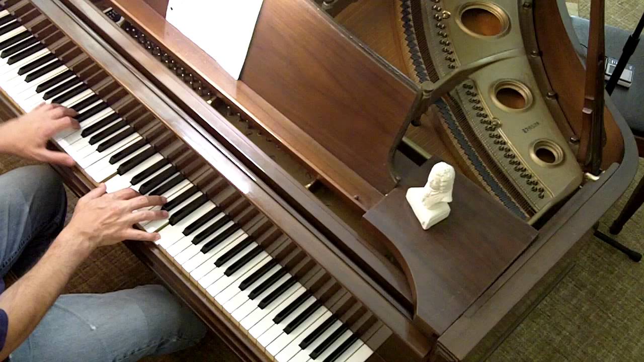 Blue Lagoon - The Kiss - Piano Music