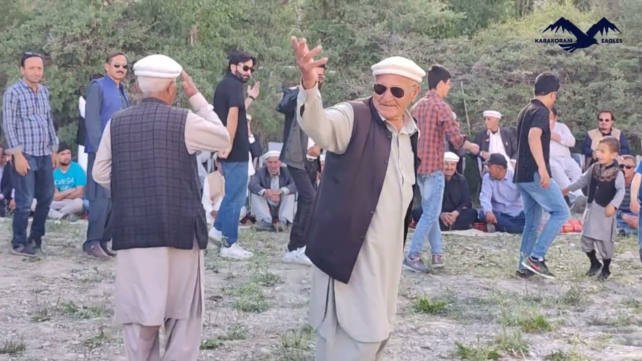Traditional Dance Celebration in Passu | Qamar Jan & Family at Wedding Ceremony | June 6, 2025 |