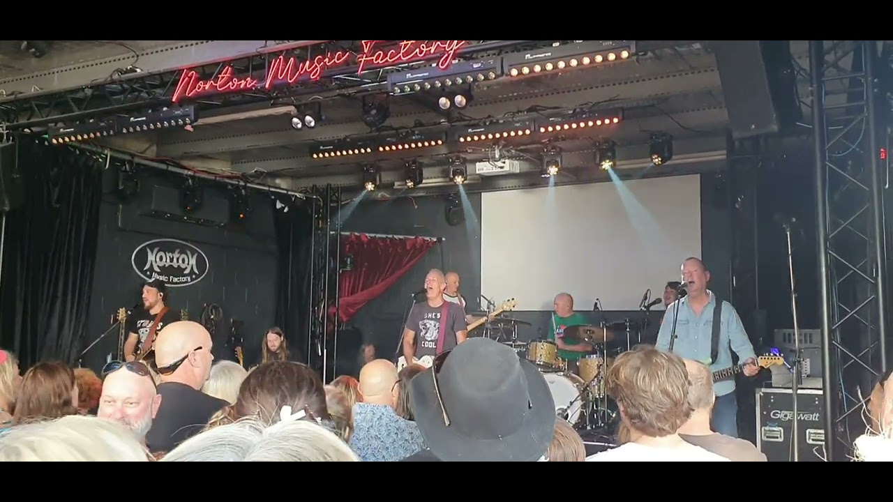 James Reyne-Daughters of the Northern Coast (Live) Norton Music Factory, QLD 24/11/2024 Oz Crawl