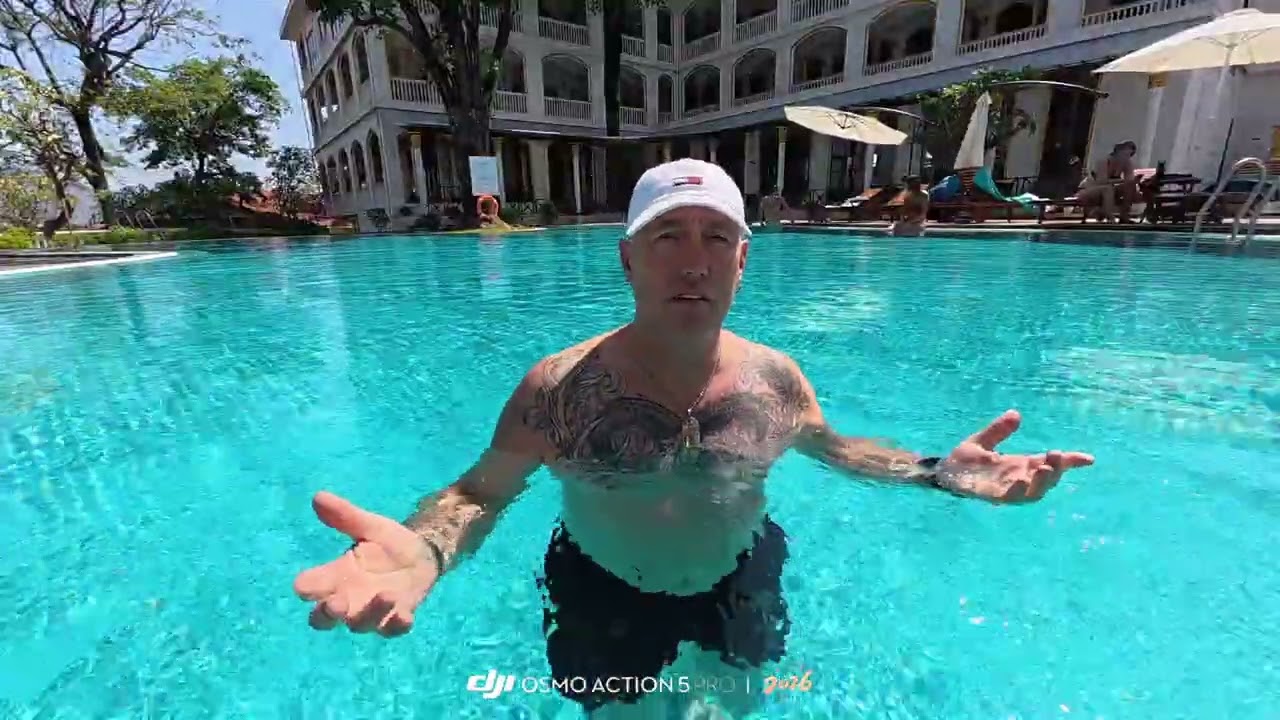 POOL IM HOTEL Champa Palace Laos 