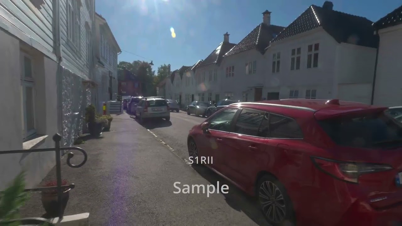 Camera test Lumix S1rii vs Fujifilm X-T5 for video, HLG 6K HDR
