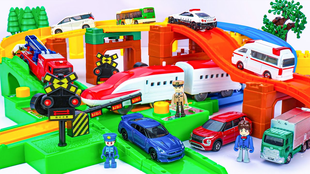 タカラトミー プラレール ステーション 4WAYトレイン | タカラトミー プラレール S-14 E6系新幹線こまち＆トミカ メルセデスAMG GT-R