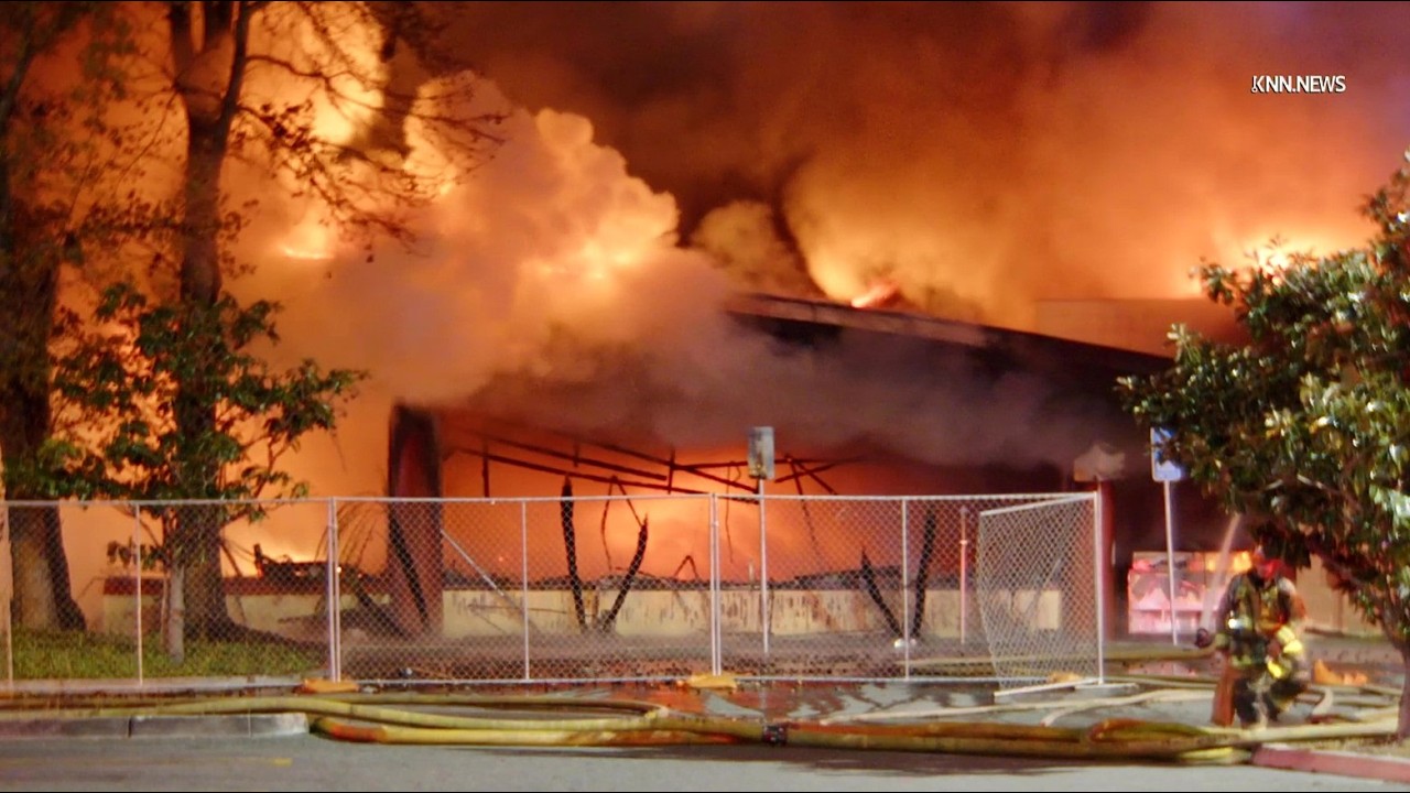 Flames Rage From Lakewood Restaurant Part 1