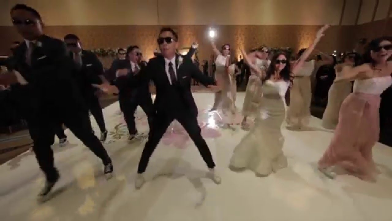 Uptown Funk (Lapira Wedding Party Dance)
