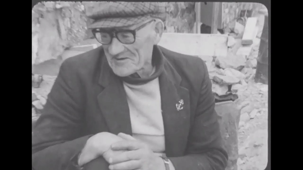 Hall&rsquo;s Pictorial Weekly in Kilmore Quay, Co. Wexford, Ireland 1974