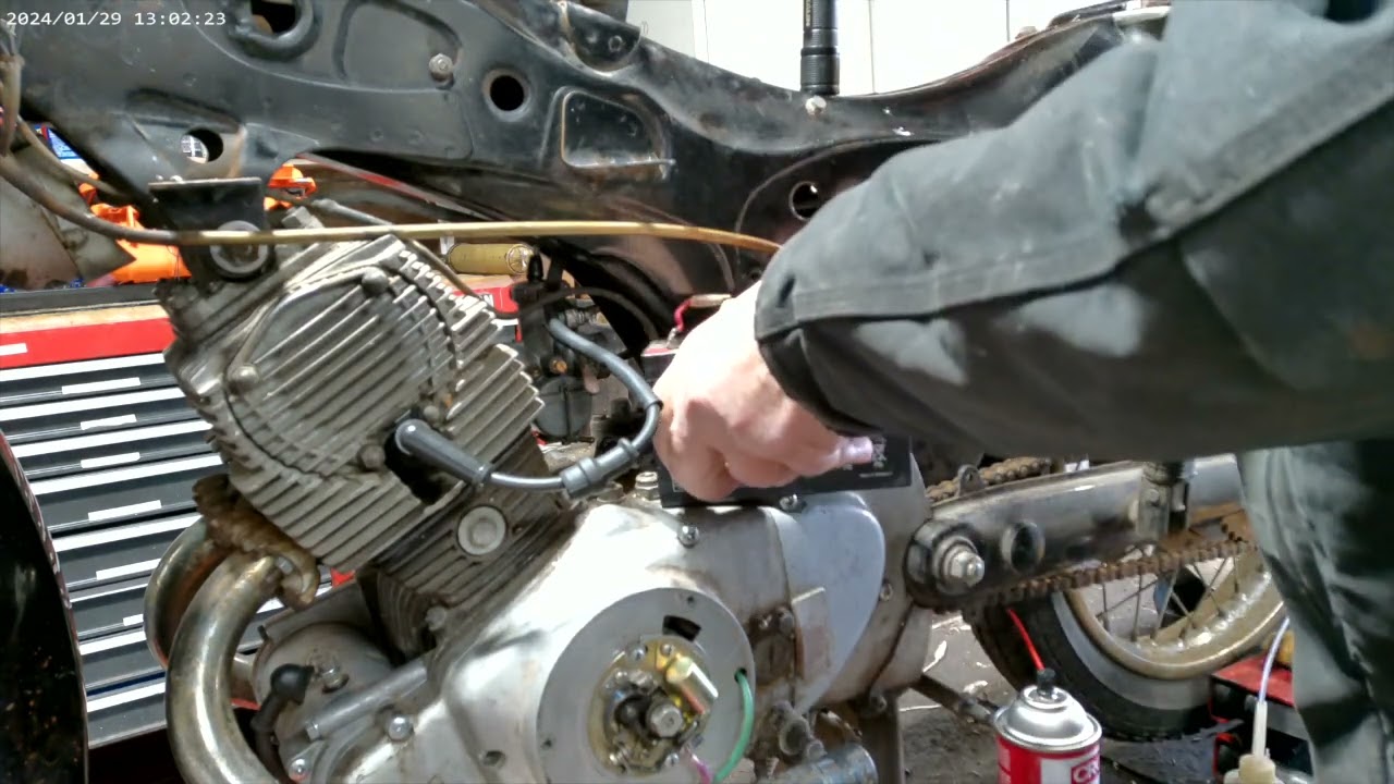 Honda CA95 Benly. Is the spark issue caused by messed up wiring?