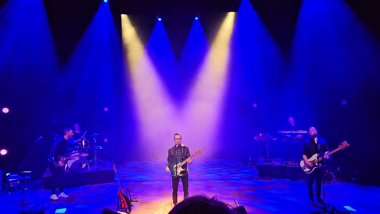 Waiting for the Rain / Make A Change