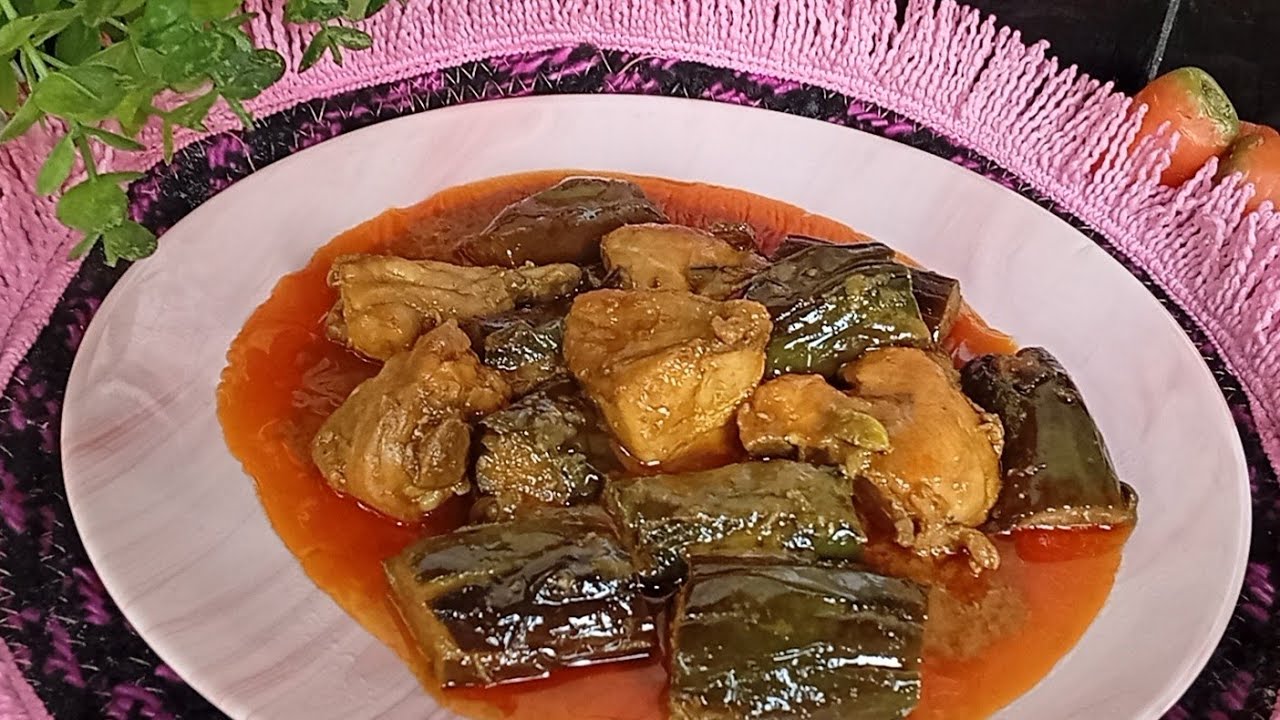 Идеальный рецепт курицы с баклажанами, вкус которой невозможно забыть.