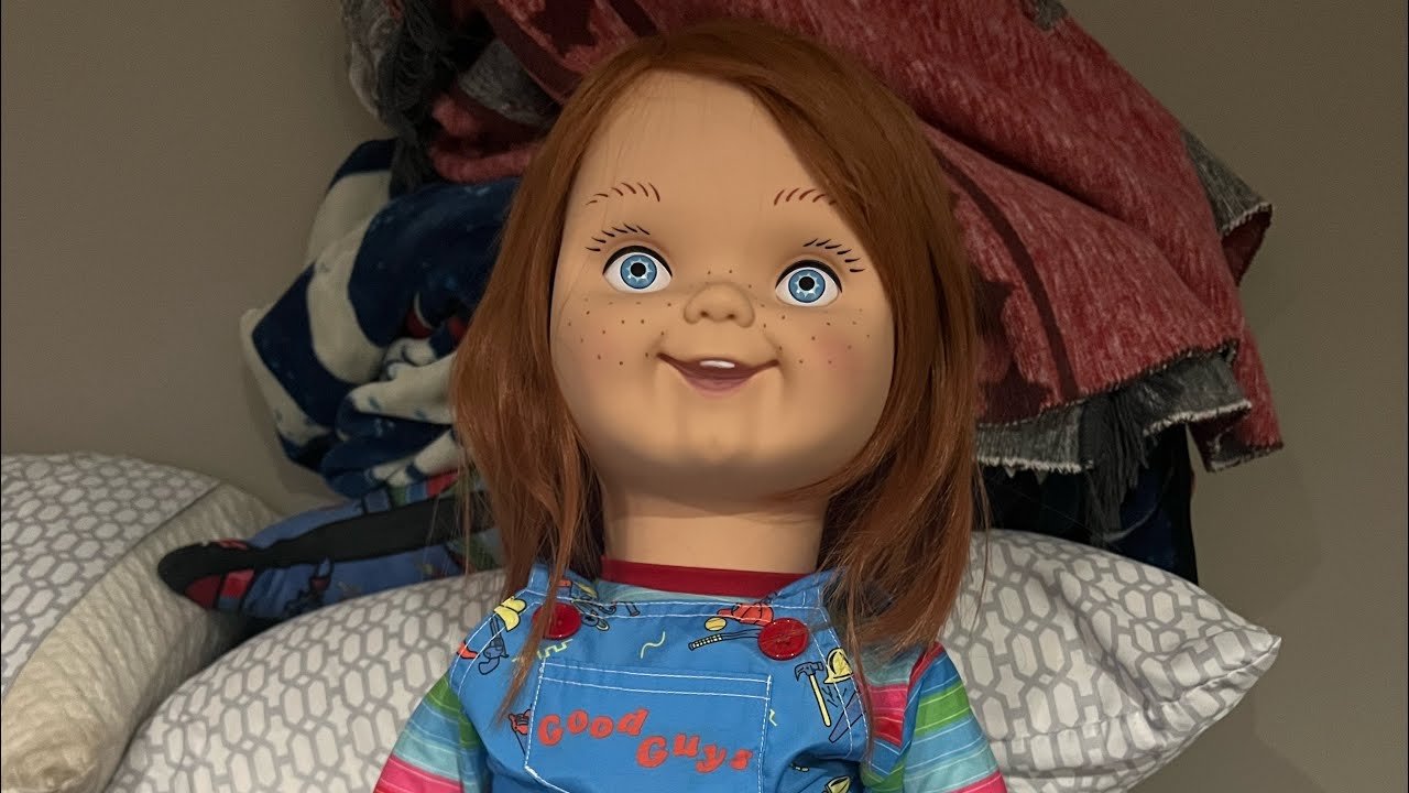 Trick Or Treat Studios: Good Guys Chucky Plush Doll Unboxing!!!