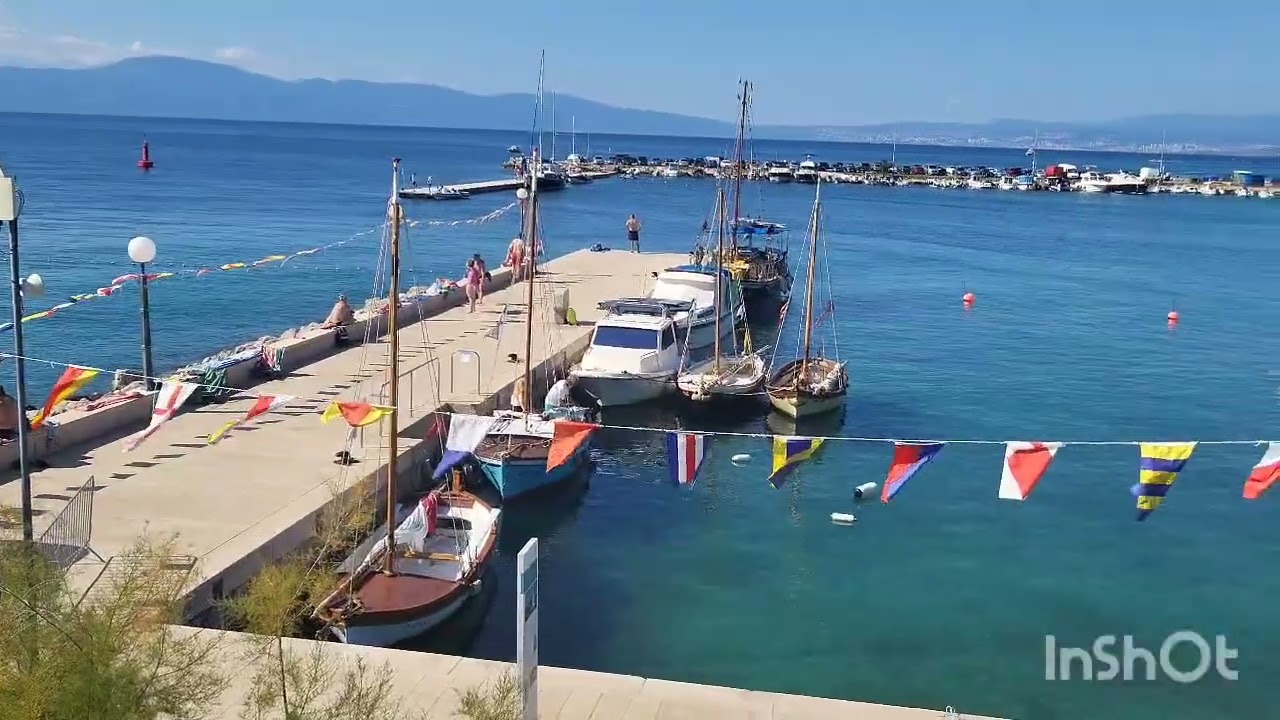 MALINSKA CROATIA ISLAND KRK  - KROATIEN 4K MALINSKA BADEORT