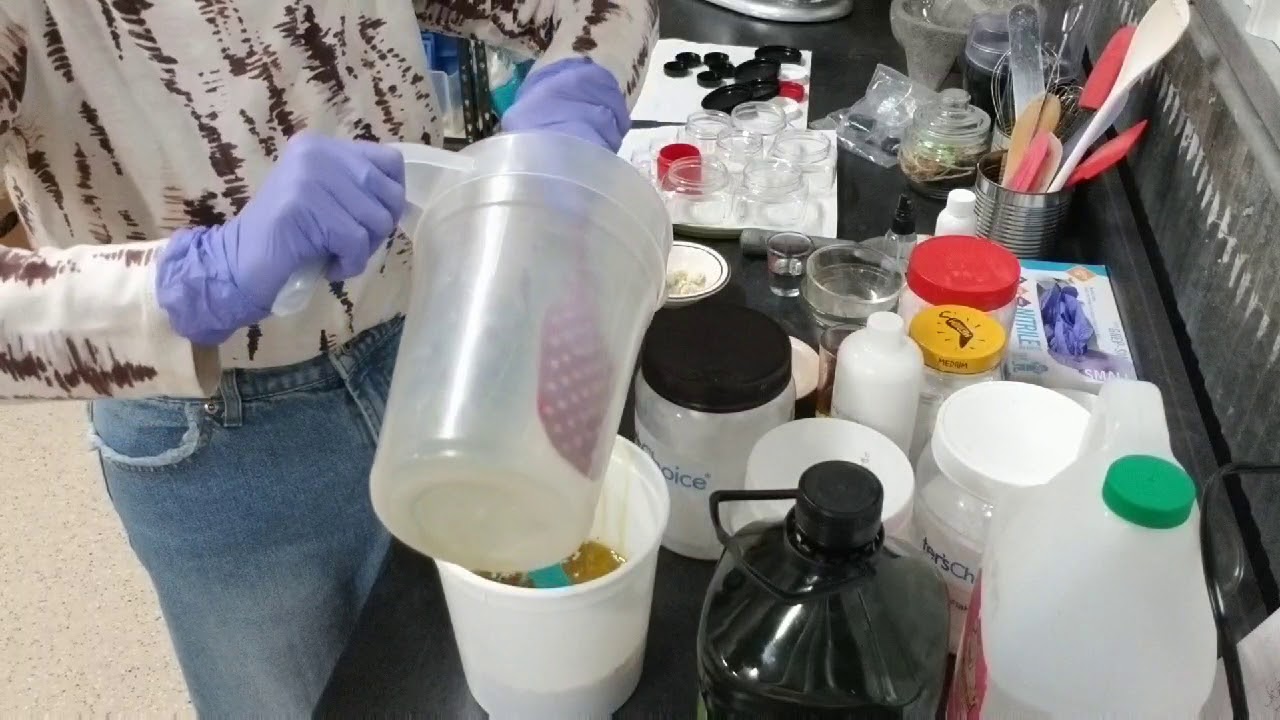 Making Infused Champagne Body Cream - part 1 Champagne series