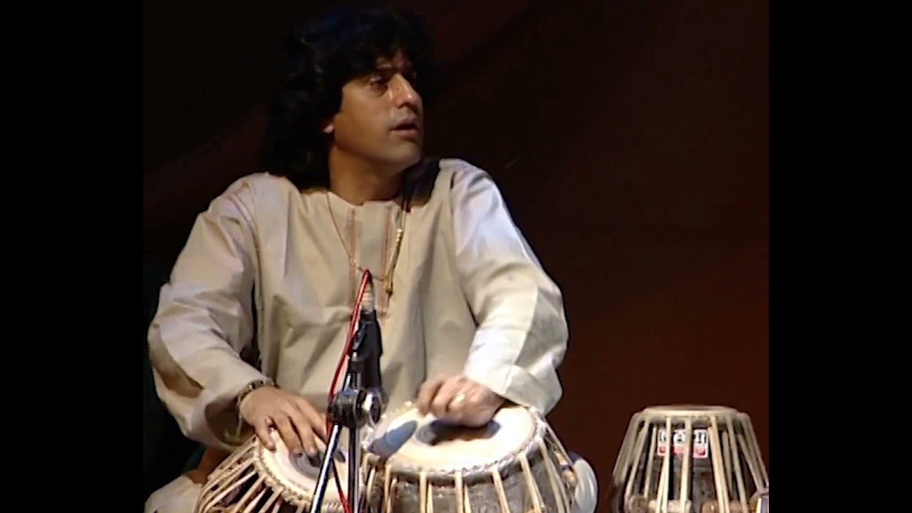 Ustad Sajjad Ali Khan (Late) Solo Tabla Teentaal Private Mehfil In Lahore (2007)