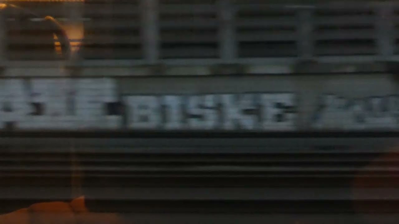 ASMR le train roule ..... pour s'endormir!