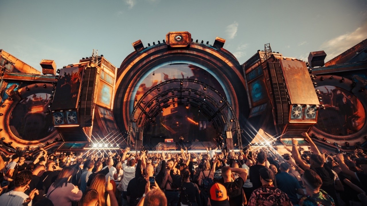DJ OTEK &bull; LIVE FROM SUNRISE FESTIVAL 2025 | POLAND, KOŁOBRZEG