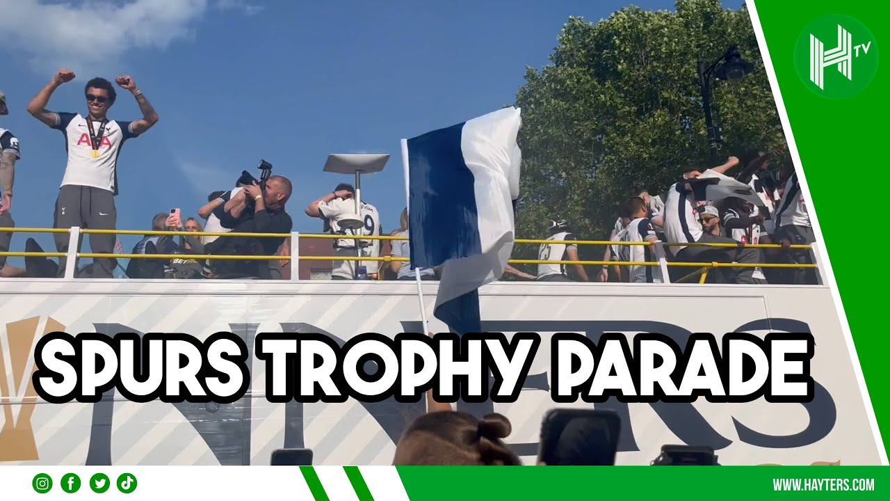 JOHNSON AGAIN OLE, OLE! | Tottenham Europa League trophy parade