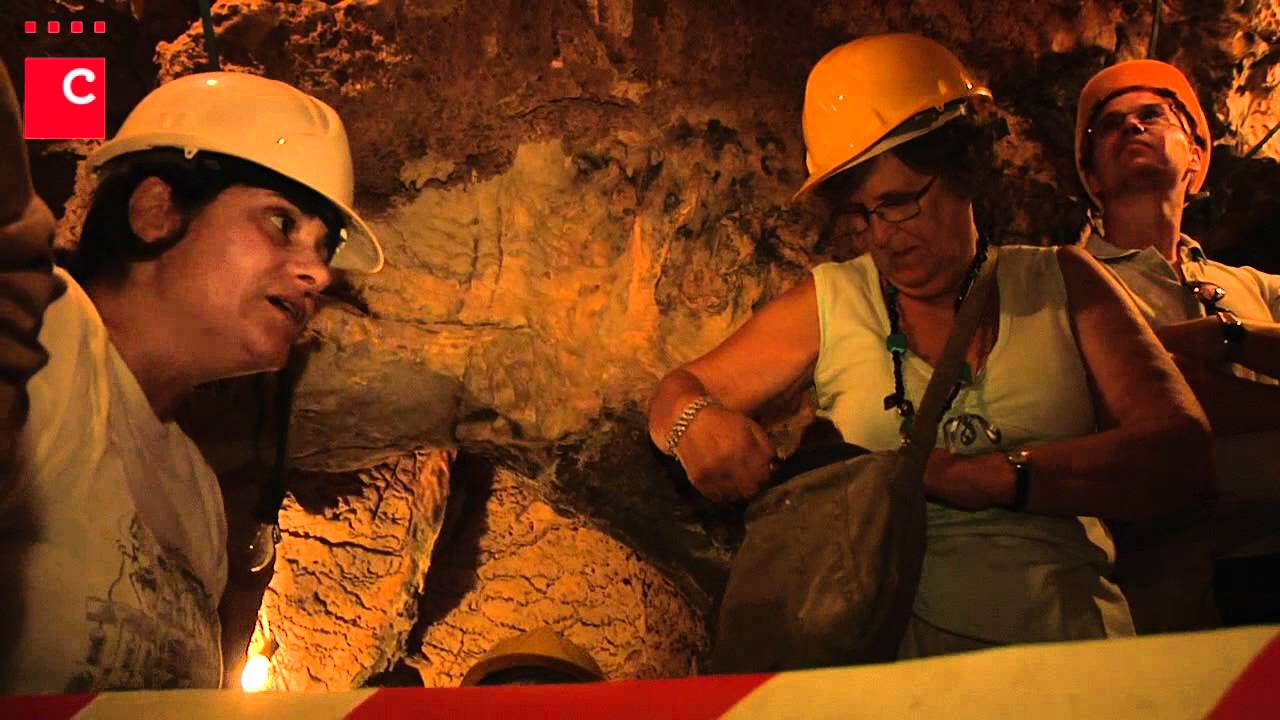 Visita às Grutas do Poço Velho