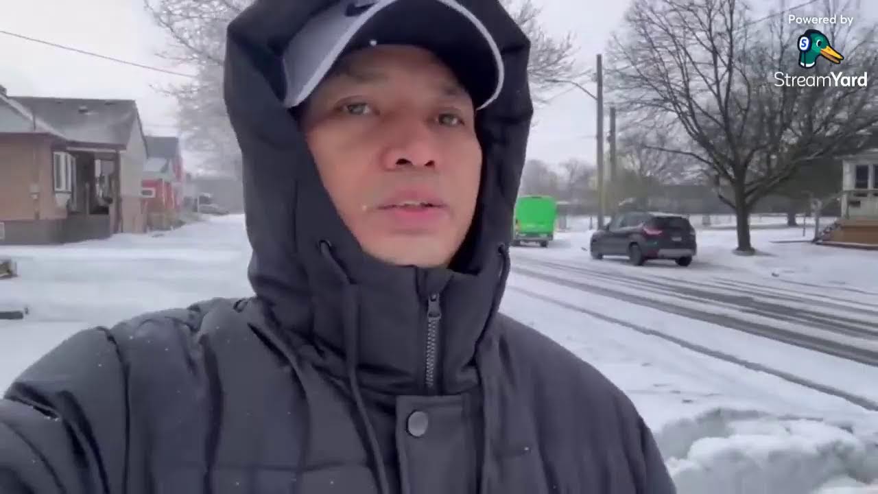 LETS GO WALKING IN RAINING SNOW IN CANADA #raining #snowfall #walking #snowfun
