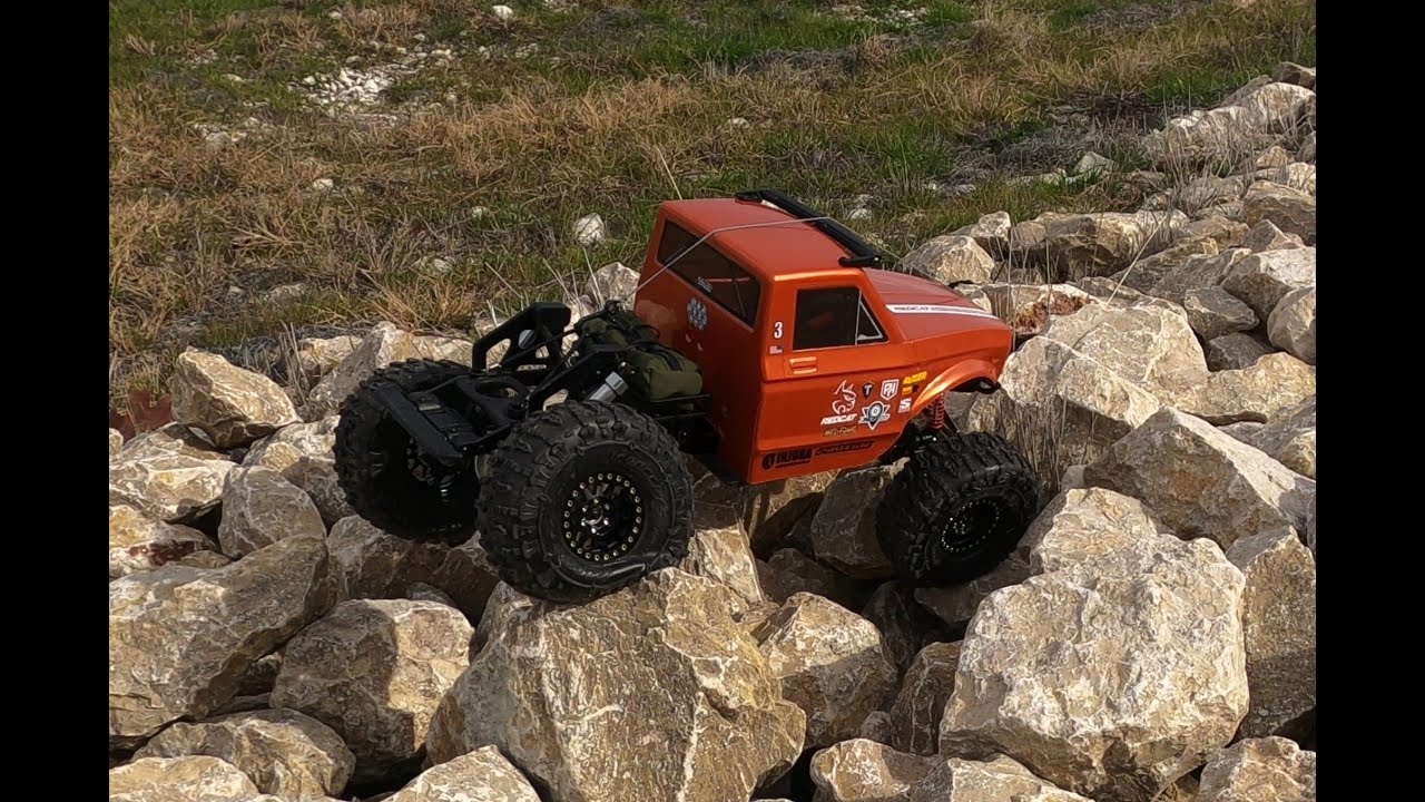 Redcat Ascent on fake Ruptures 