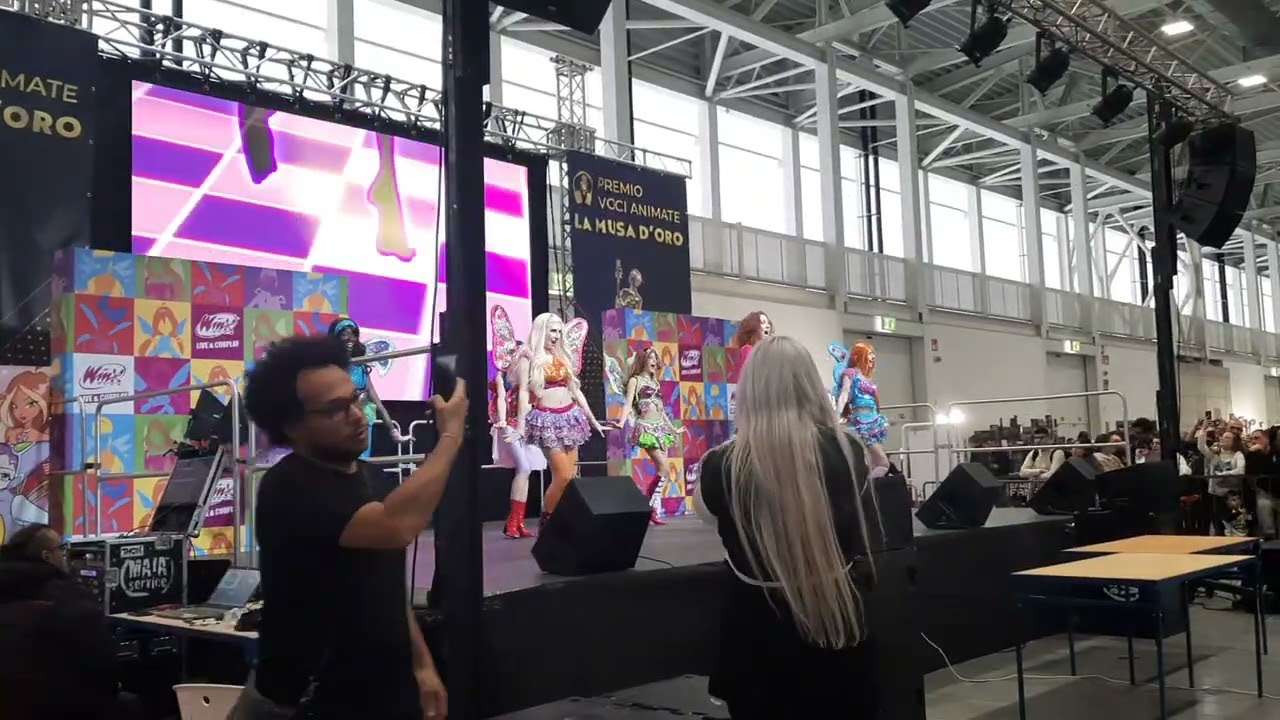 Nerd Show Bologna 2 febbraio 2025  Live Elisa Rosselli ( Winx Club ) Winx Cosplay Crew PARTE 10
