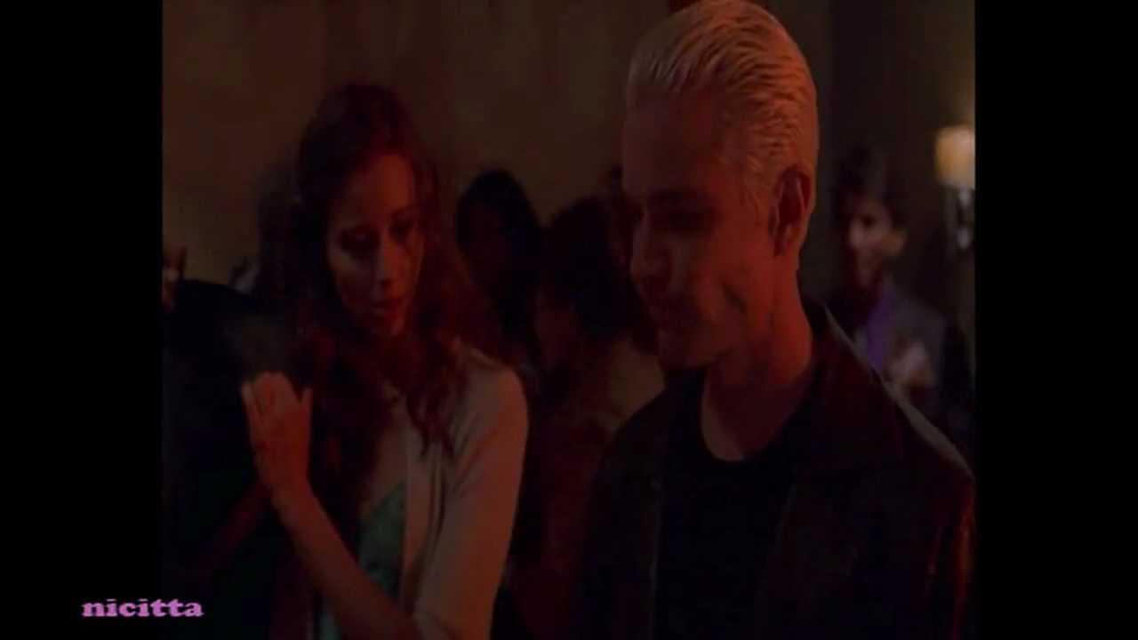 Fun Buffyverse Moments - Under Lorne's influence (5x05)