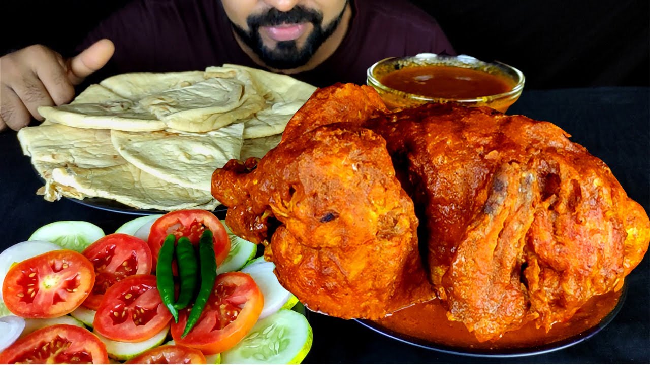 SPICY FULL CHICKEN CURRY, NAAN, CHICKEN GRAVY, GREEN CHILI, SALAD EATING| MUKBANG ASMR| #LiveToEATT