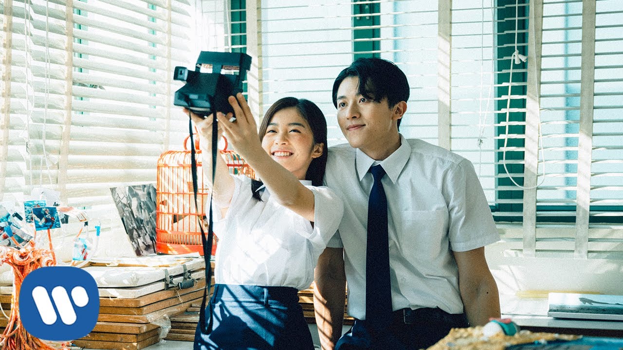 BƯỚC QUA NHAU / Vũ. (Official MV)