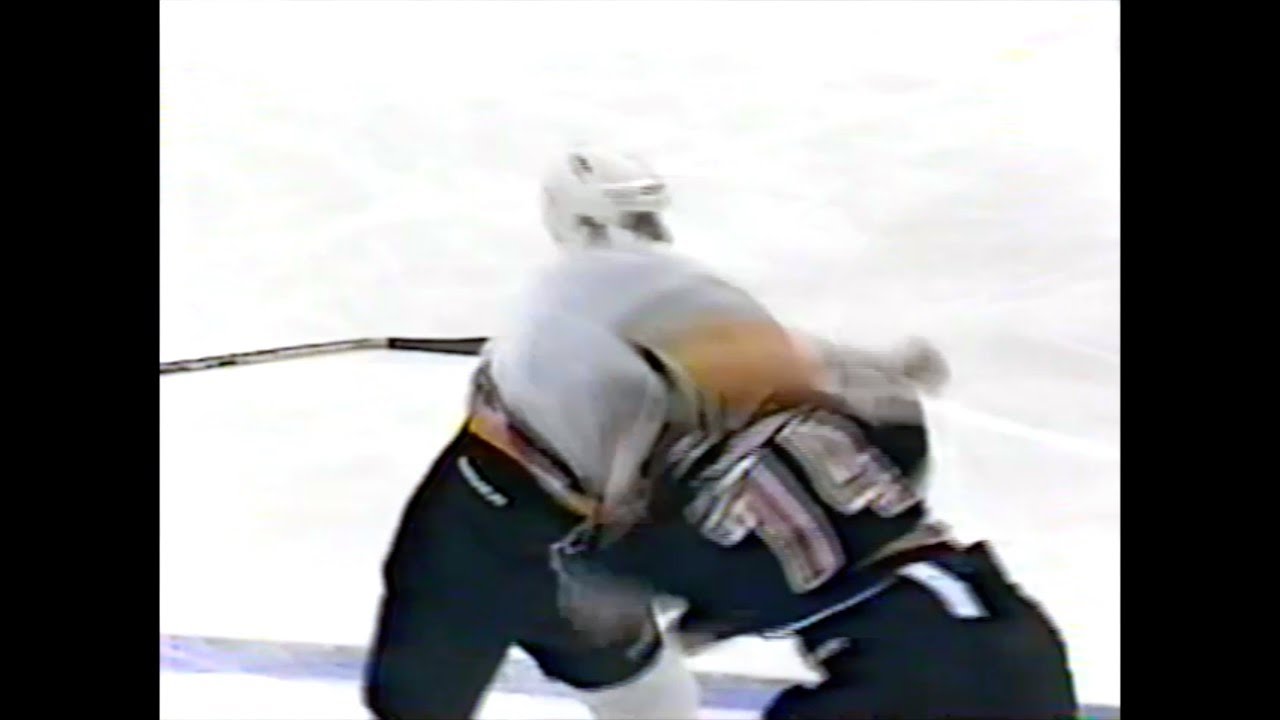Krzysztof Oliwa Vs. Brantt Myhres Mar. 7th, 2001