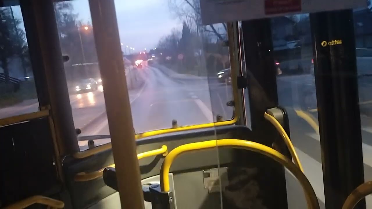 Linia 1 Bielsko Biała MZK Osiedle Beskidzie kierunek Cygański Las Przystanek Szarlotki Lotnicza😎😉😊😁😉