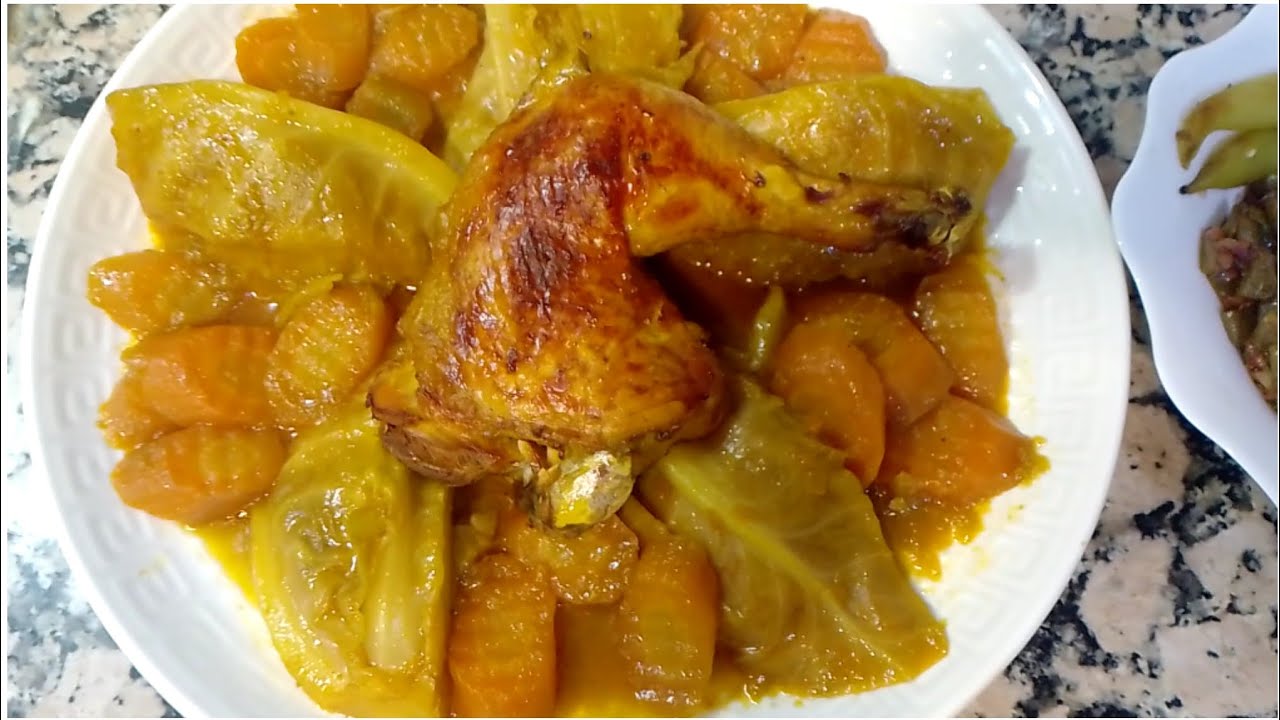 مرقة دافية في الشتاء بالكرنب والجزر سهلة ولذيذة 