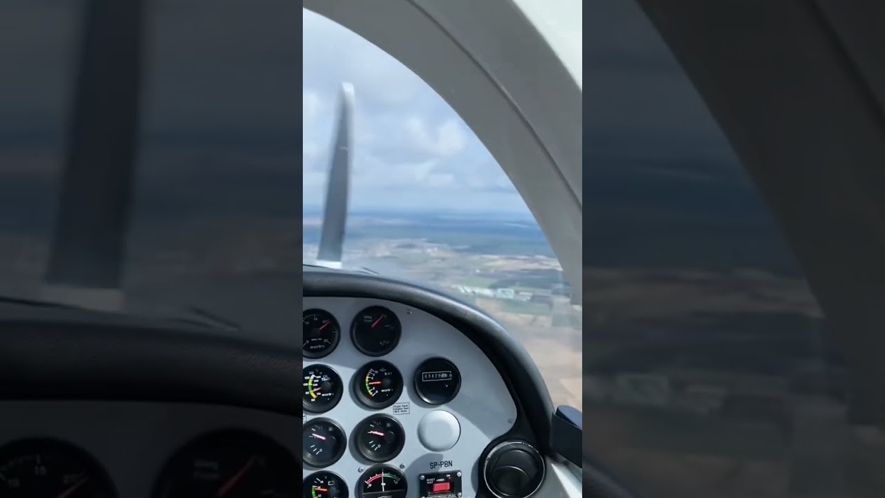 For whom is flying the same passion as for me? ✈️ #pilot  #generalaviation #plane #aviationlovers