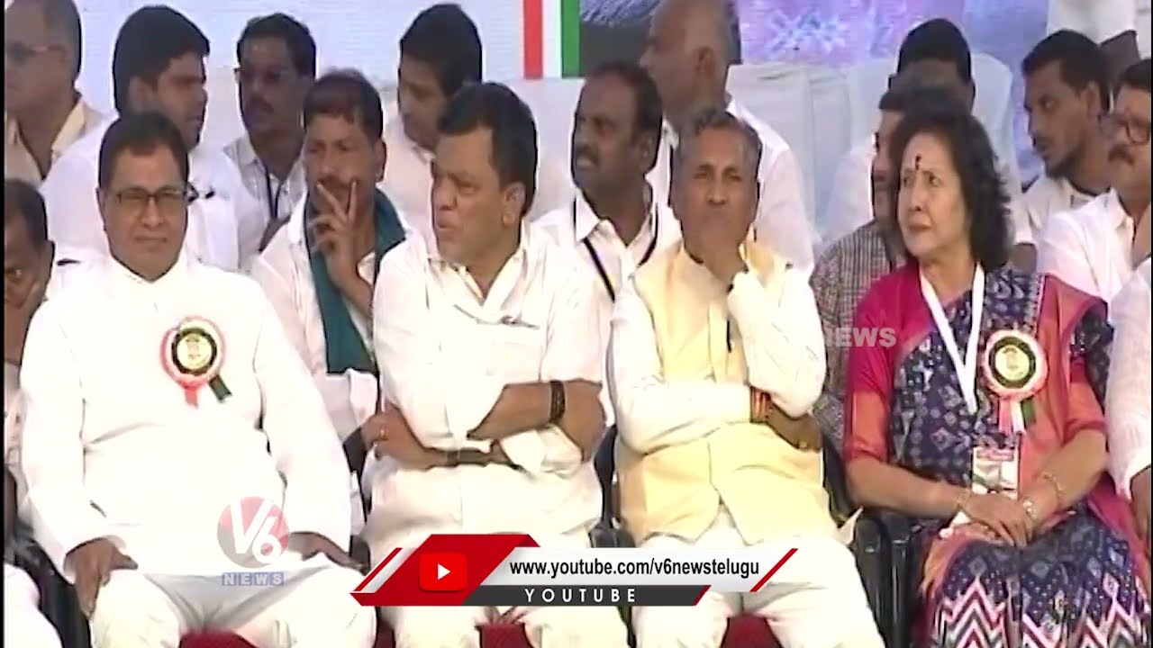 Congress Senior Leader V Hanumantha Rao Speech At Rahul Gandhi Public Meeting | Kamareddy | V6 News