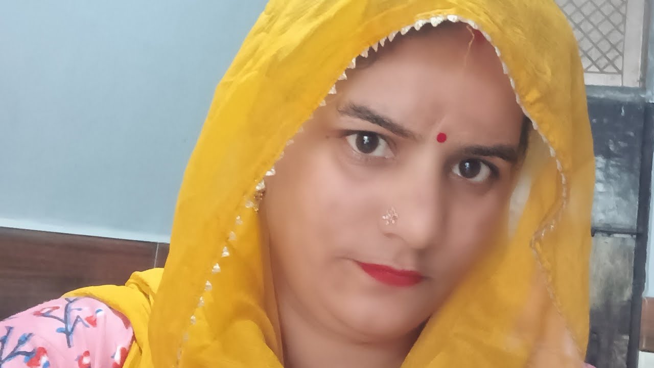 Poonamrao25 is live