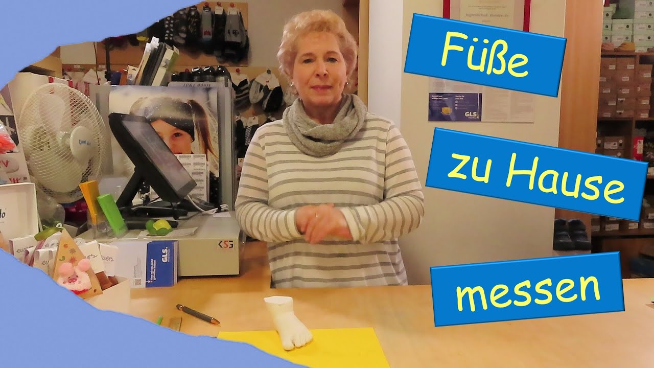 Kinderfüße zu Hause messen.