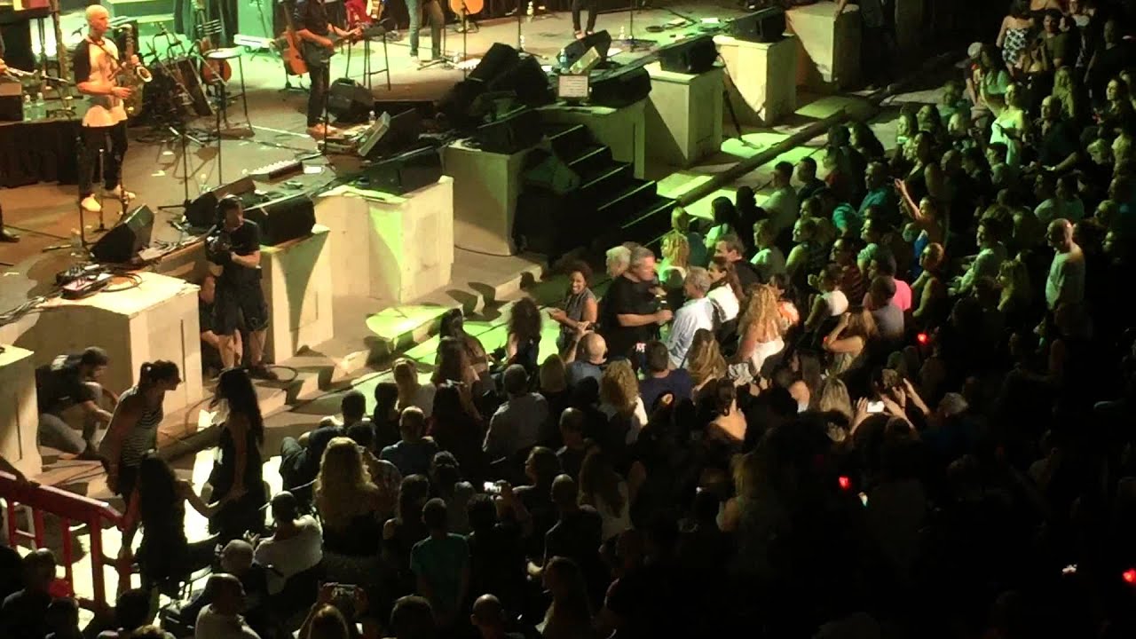 שלמה ארצי - נבראתי לך בהופעה חיה קיסריה