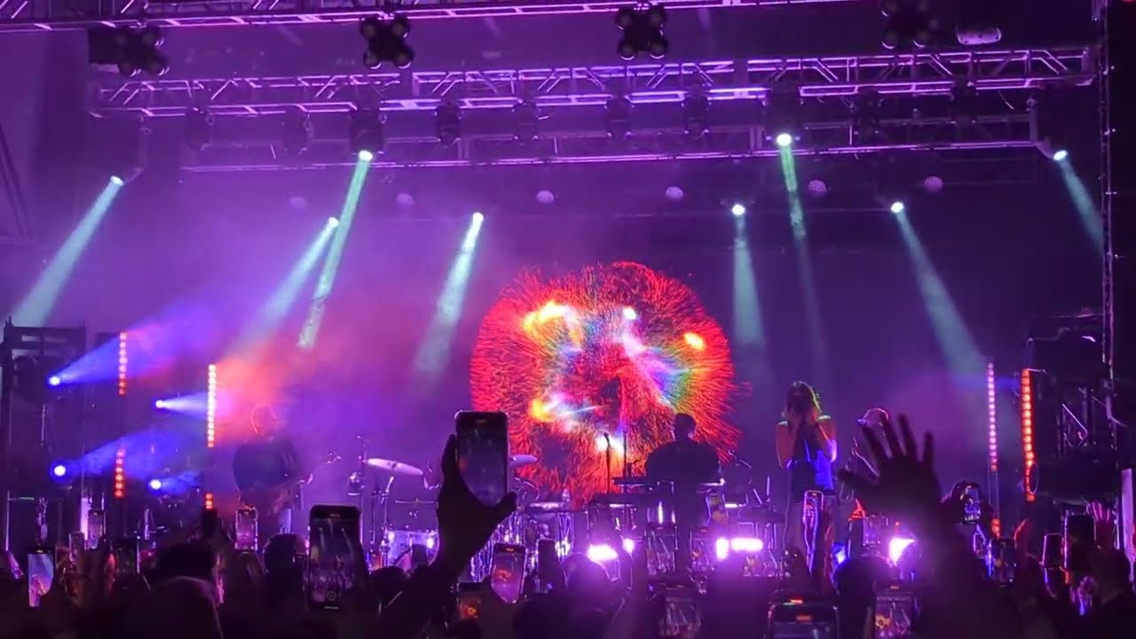 Danny Ocean - Fuera Del Mercado (En Vivo el 27 de Octubre, 2024, Charlotte, North Carolina, USA)