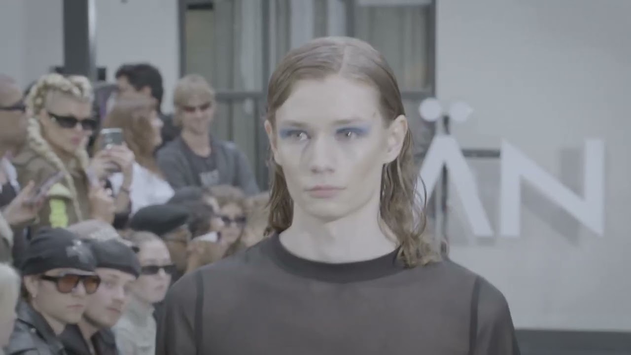 H&Auml;N FINLAND Primavera-Verano 2026 en la semana de la moda de Estocolmo